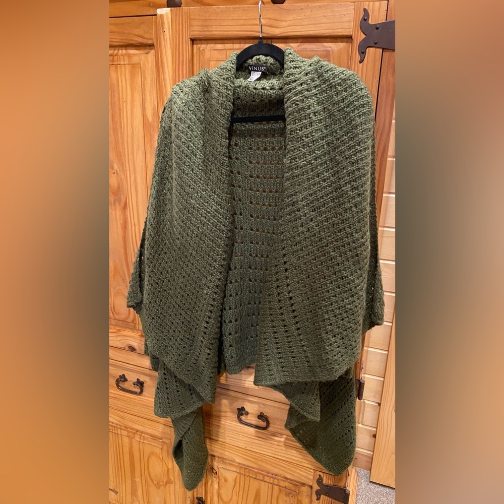 Venus olive green cowlneck sweater, size XL